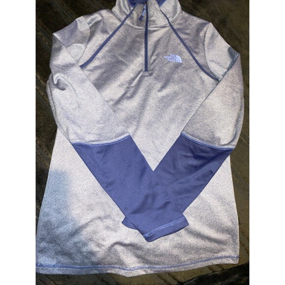 The North Face Tops - The North Face Women Sweatshirt S Purple Logo 1/4 Zip Long Sleeve Mock Neck